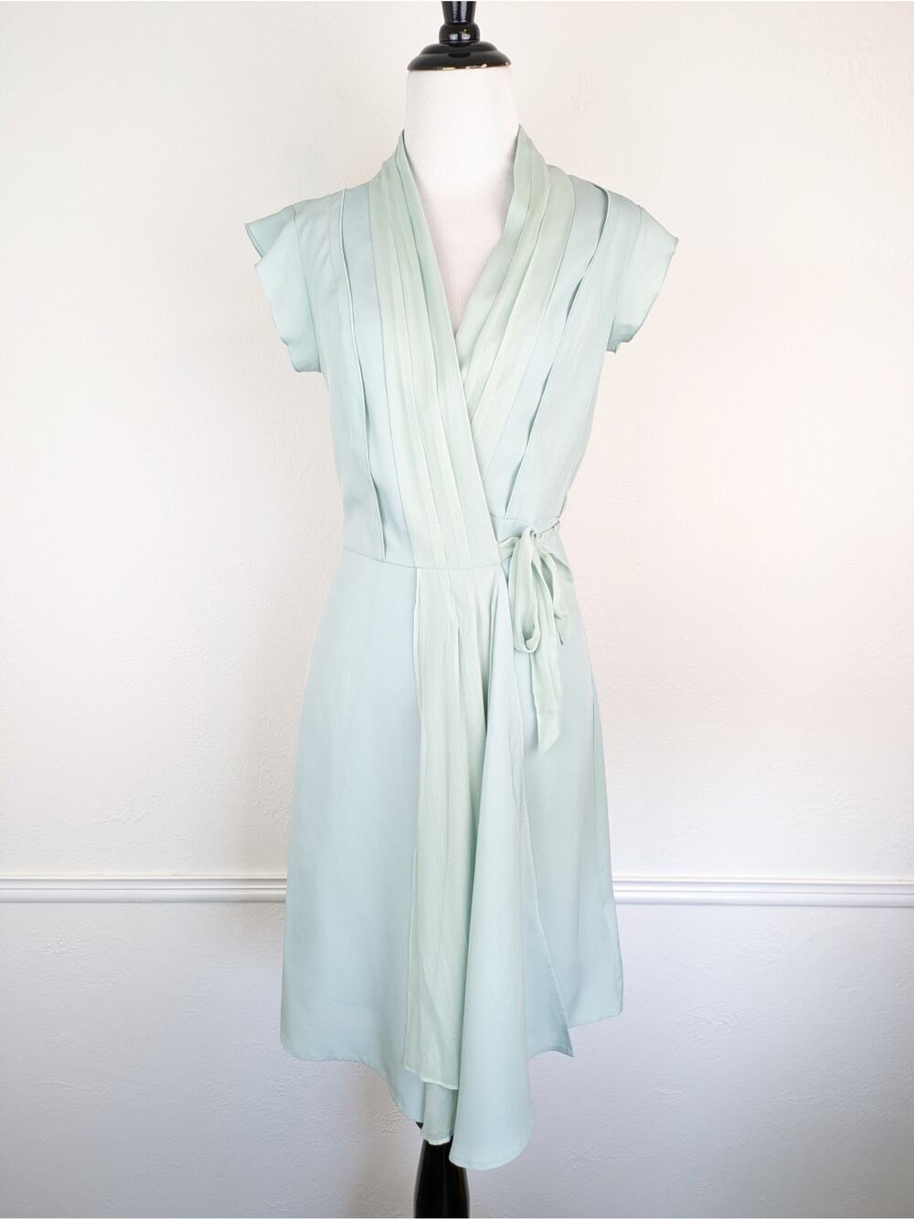 Guess by Marciano Wrap Dress Pleated Silk Coquette Summer Mint Green Size XS